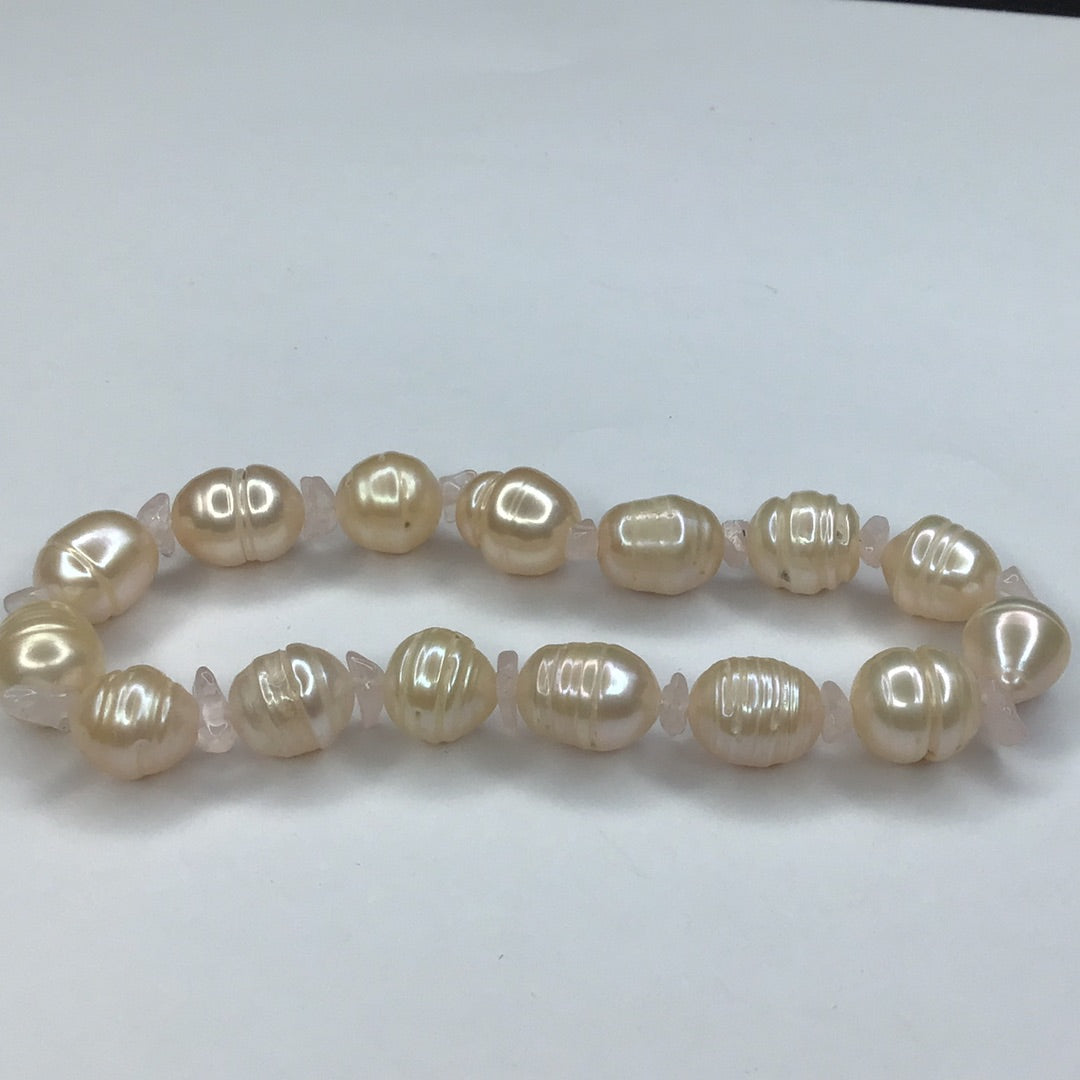 Cultured Freshwater Pearl Stretch Bracelet Creamy Rose Color w/Rose Quartz Beads - Pawn Man Store