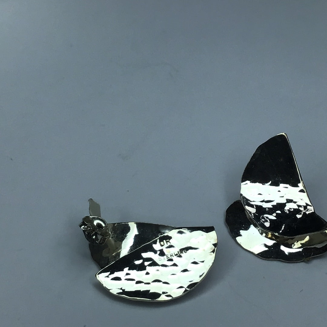 Modernist Sterling Silver New Fold Earrings with Hammered Finish - Pawn Man Store