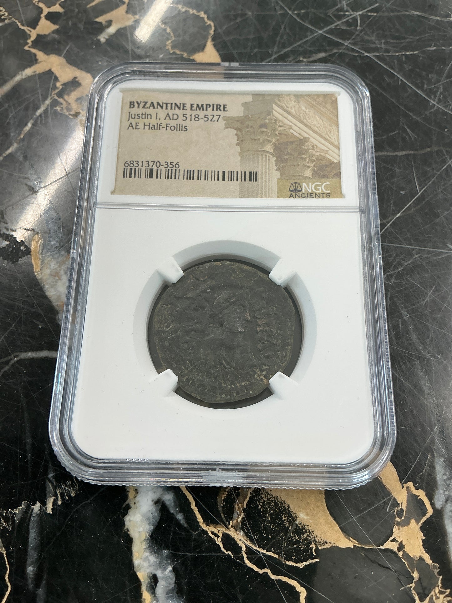 Ancient Coin Byzantine Empire Justin I, AD 518-527