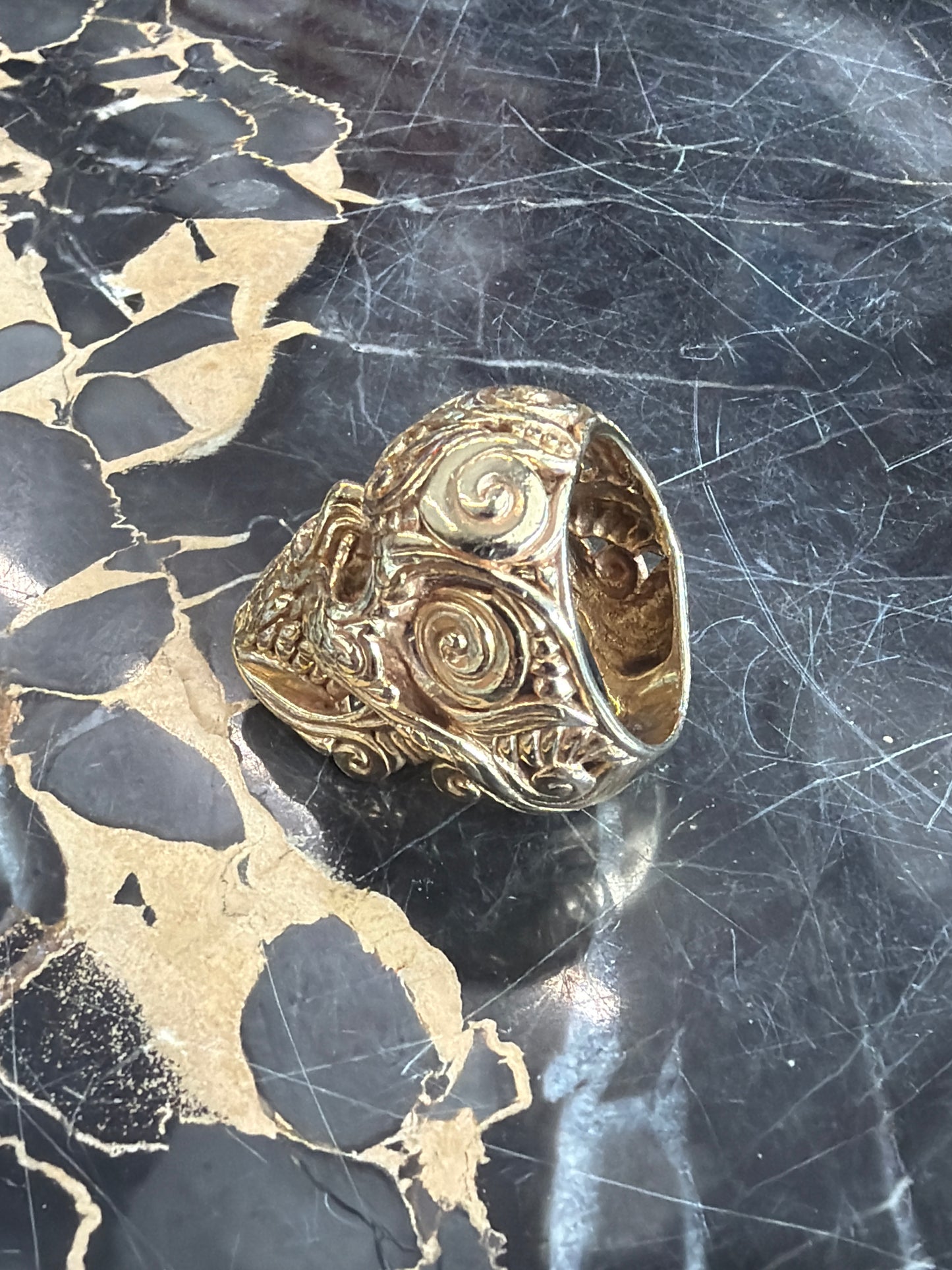 Men’s Day of the Dead Skull Ring Size 7 22.1g 10kt Gold STAMPED