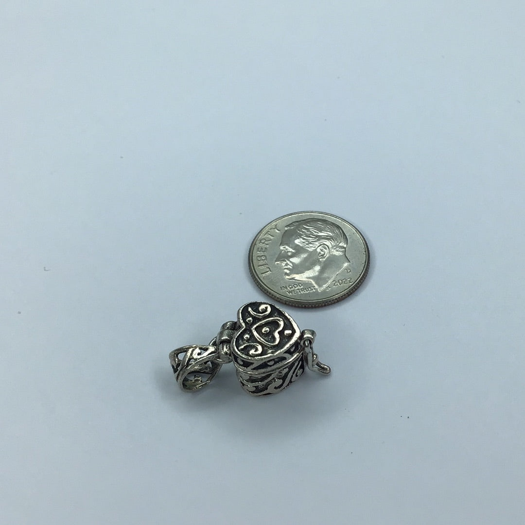 Sterling Silver 925 Patterned Heart Heirloom Locket Pendant