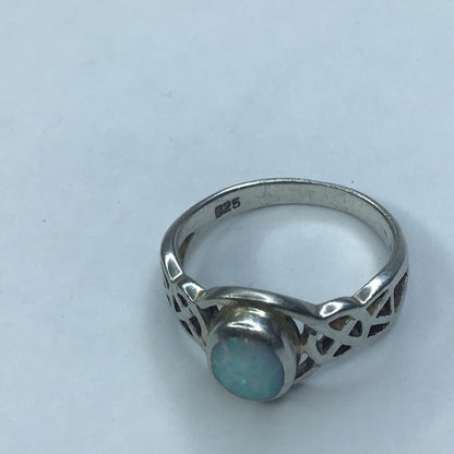 Fine Sterling Silver 925 Celtic Style Opal Ring Sz. 5.75