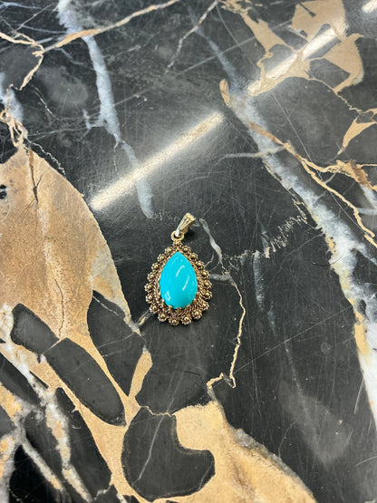 14kt Gold Pendant