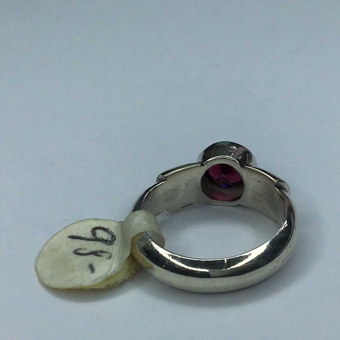 New 14K Yellow Gold & Sterling Silver Ring W/Round Faceted Rhodolite Garnet Sz. 5.5 - Pawn Man Store