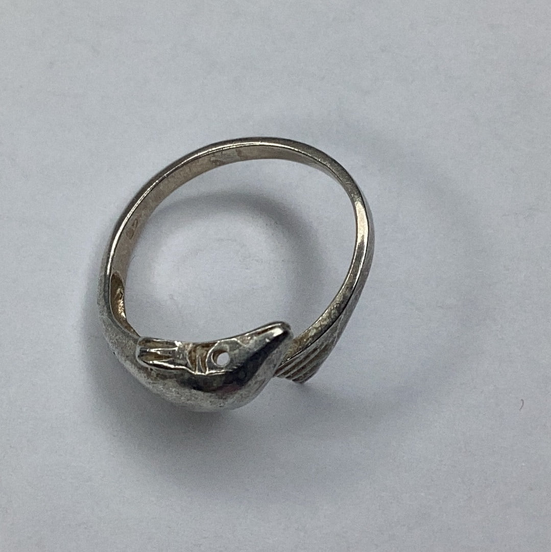 Sterling Silver Dolphin Ring sz. 6.5 - Pawn Man Store