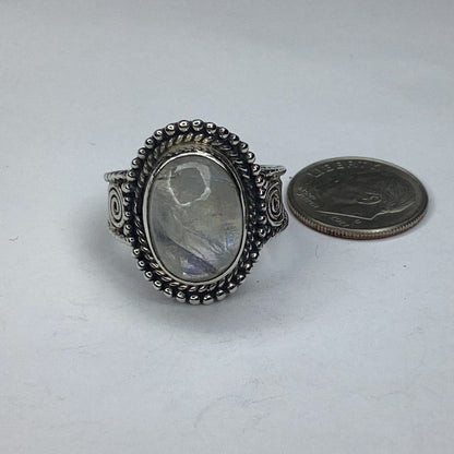 Sterling Silver 925 Cabochon Moonstone Ring sz. 8
