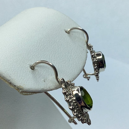 New Sterling Silver 925 Oval Faceted Peridot Stone Wire Dangle Earrings - Pawn Man Store
