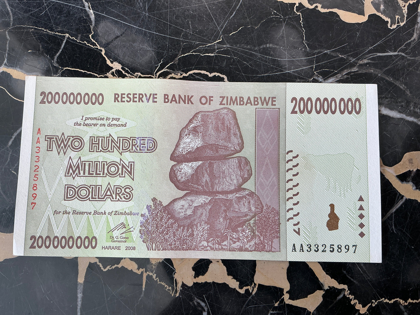 Zimbabwe Hyperinflation 200 Million Dollar Note