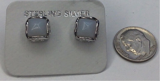 Sterling Silver 925 Cabochon Moonstone Stud Earrings
