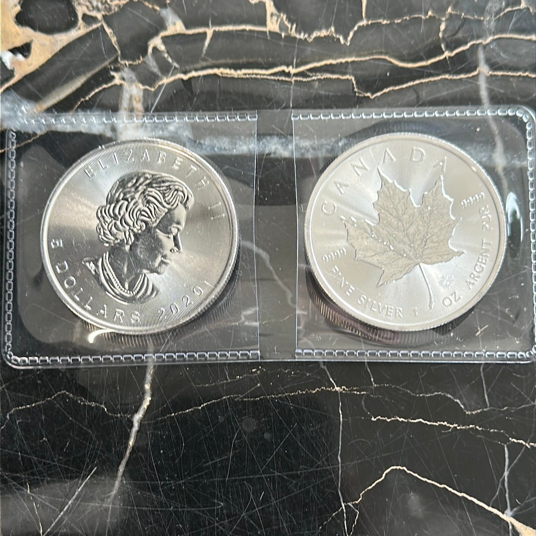 Canadian Silver Maple Leafs Random Date .9999 Silver